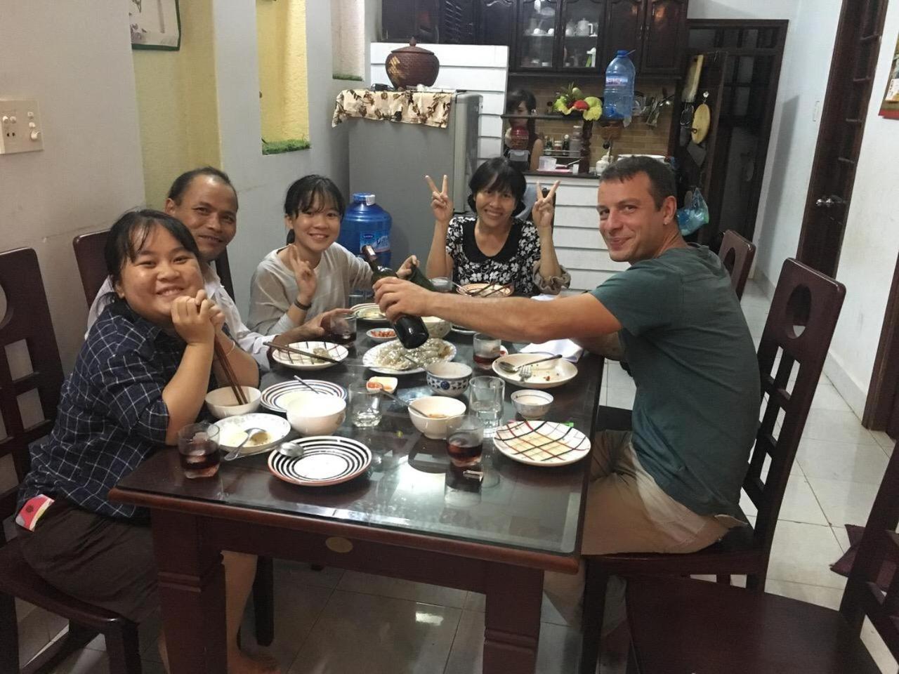 Happy Homestay 부온마투옷 외부 사진